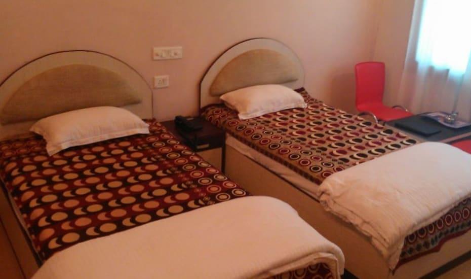 Hotel Garv Residencia Гая Екстер'єр фото