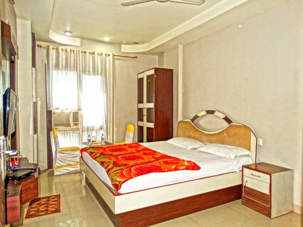 Hotel Garv Residencia Гая Екстер'єр фото